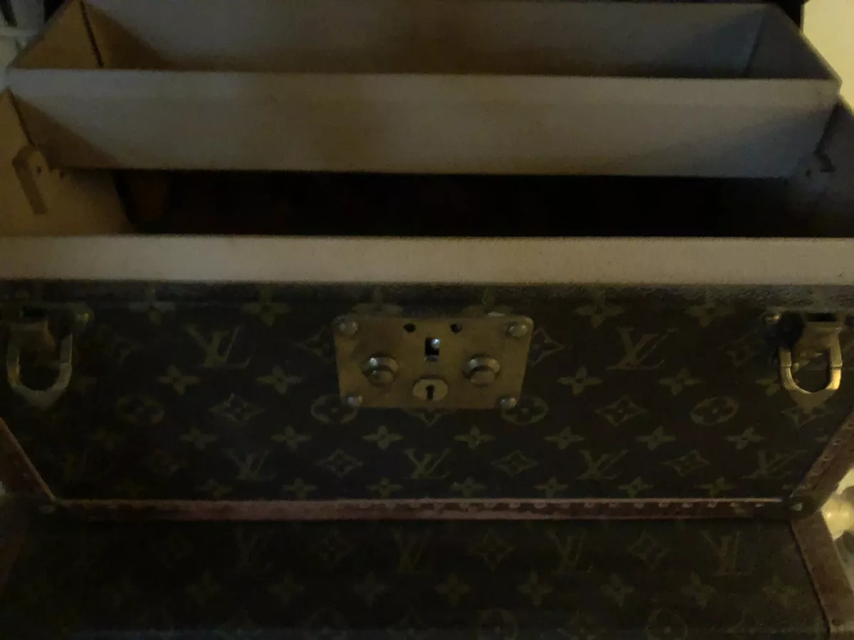 Louis vuitton makeup trunk sale