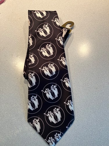 MANHATTAN TRANSFER AUTOGRAPH NECK TIE !