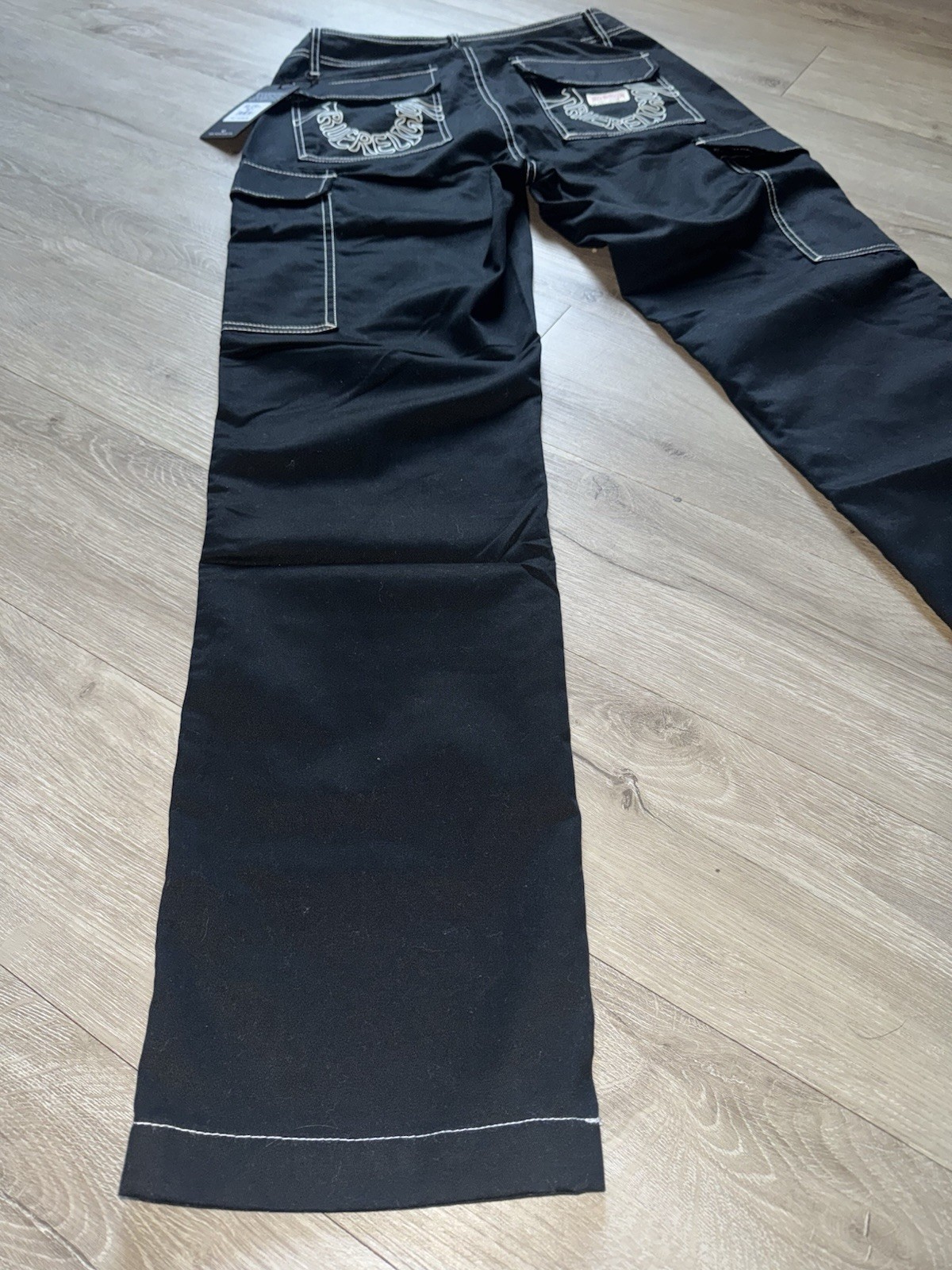 Rare True Religion Graphic Design Cargo Jeans Brand New Size:28 image 3