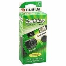 Fujifilm Quicksnap Flash 400 asa 35mm Single Use Camera 2021 Date