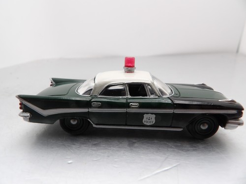 WHITE LIGHTNING 1959 DESOTO POLICE CAR JOHNNY LIGHTNING AMERICAN HEROES 1:64 - Picture 2 of 5