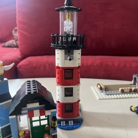 LEGO Creator 3 In 1 31051 Lighthouse 1 Bird Missing