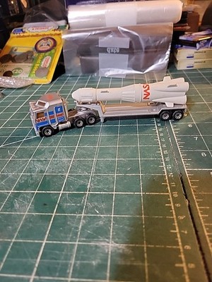 KENWORTH NASA ROCKET TRANSPORTER - MATCHBOX CONVOY c1982 LESNEY -