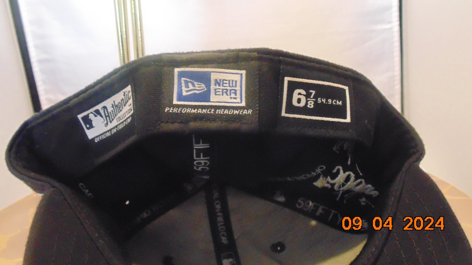 Picture 5 of 6
