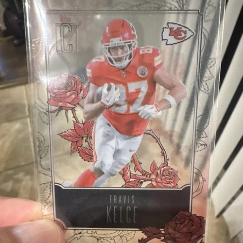 2025 Topps Signature Travis Kelce Base (RAW)