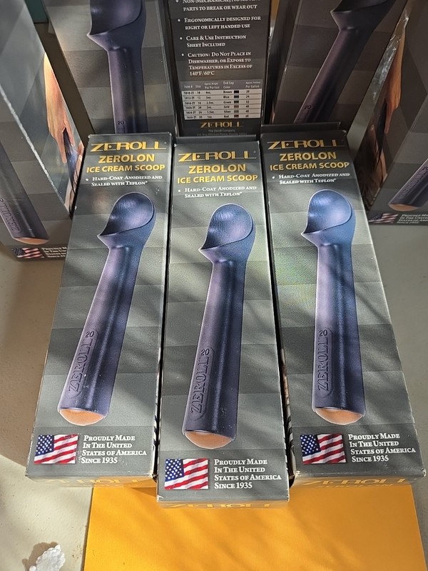 Zeroll Ice Cream Scoop (2 oz)
