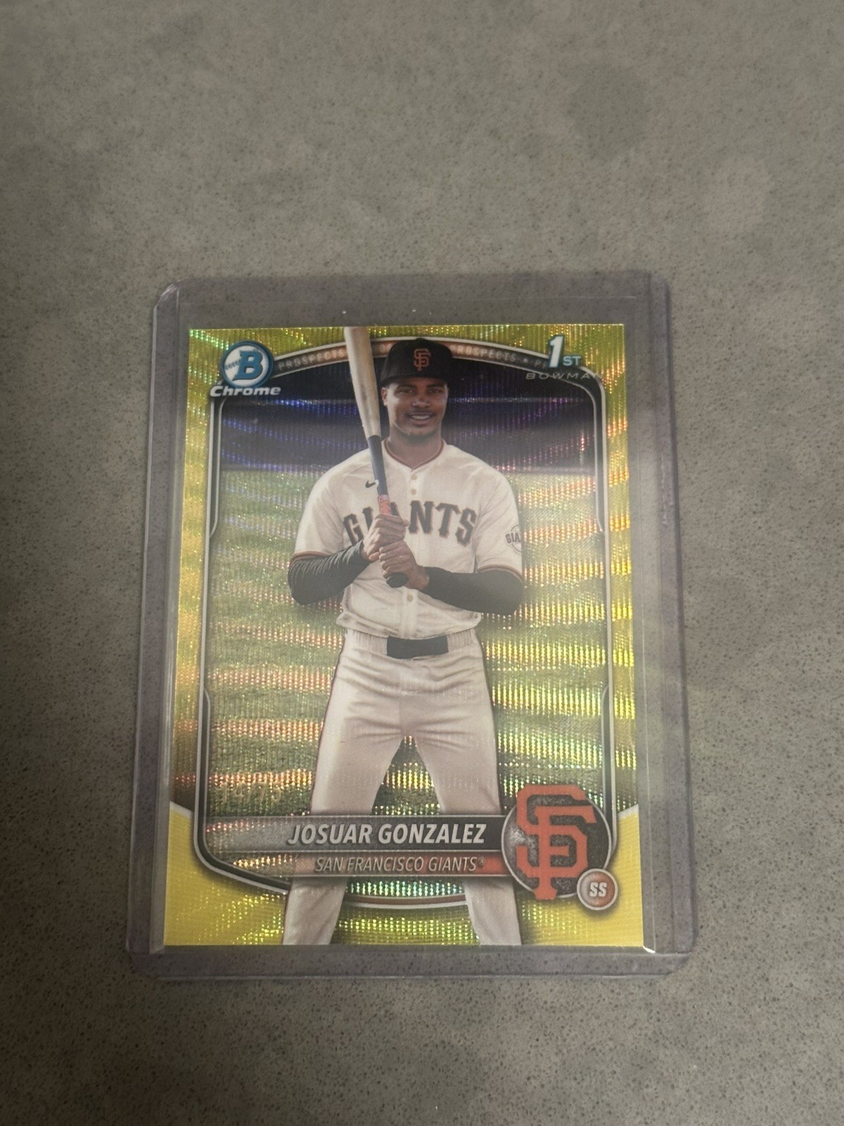 2025 Bowman Chrome Josuar Gonzalez 1st Prospects Yellow Wave 14/75 Giants