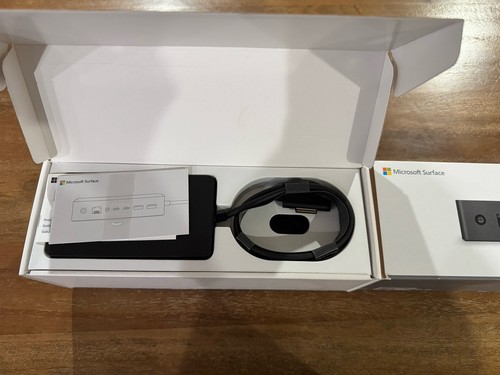 Microsoft Surface Dock 2 - New. Open Box. - 第 2/3 張圖片