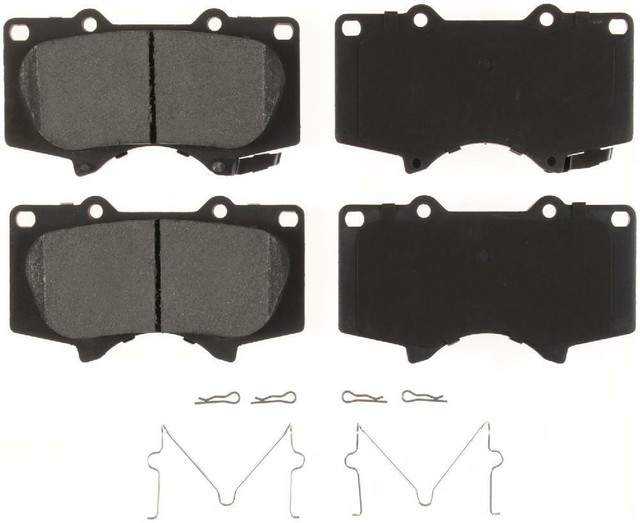 Front D976 Ceramic Brake Pads 2003 2004 2005 2006 TOYOTA TUNDRA Auto