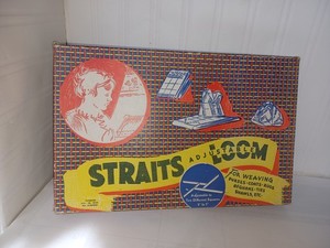 Straits Adjustable Weaving Loom Vintage, Complete/Original Box W/Instructions