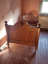 Einzelbett aus Kirschbaumholz im Stil des Louis-Philippe oder Biedermeier