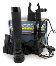 Streamlight Stinger XT XT-75013 Rechargable Flashlight With Battery And Chargers
