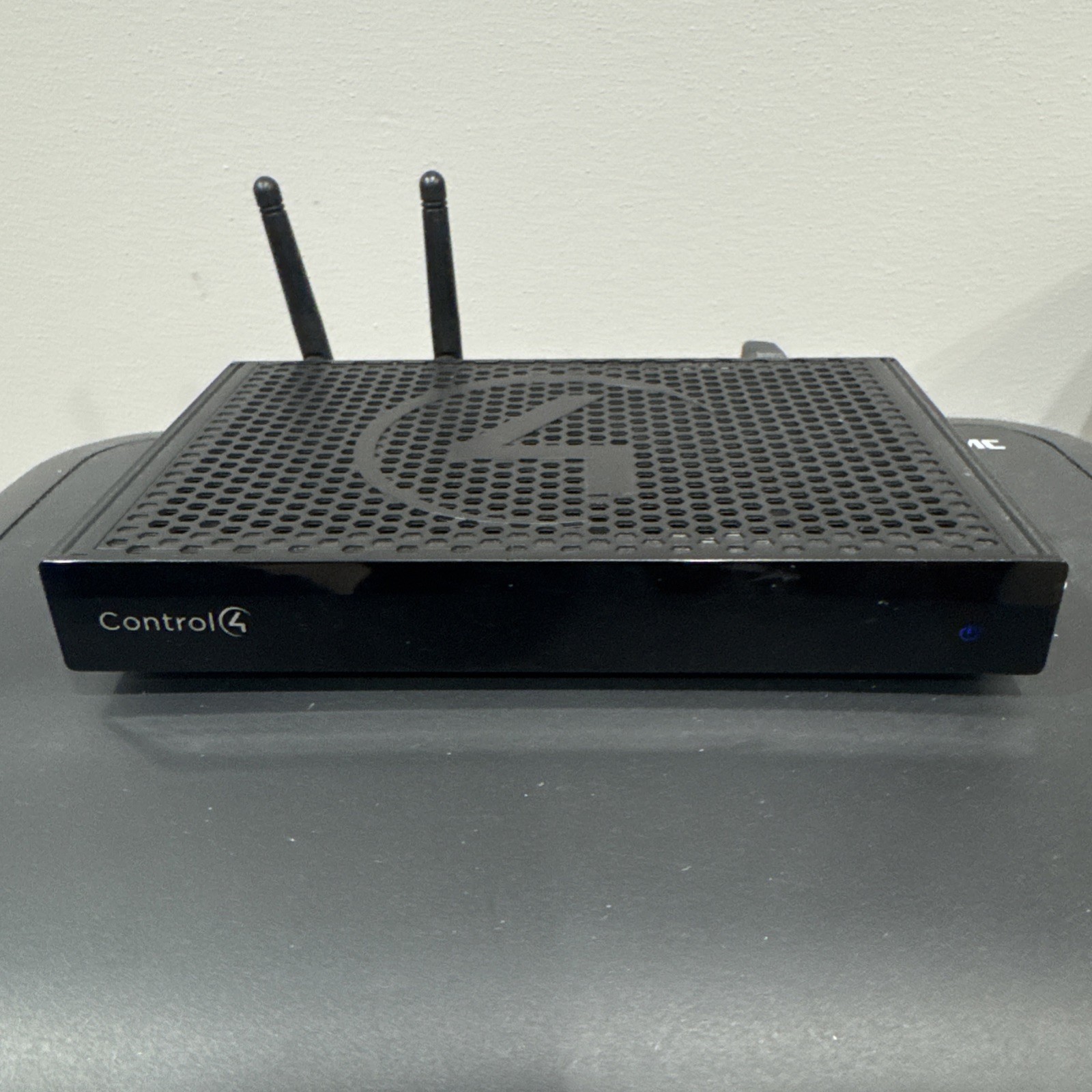 Control4 C4-EA1 Entertainment and Automation Controller Black 