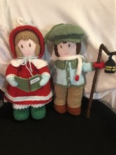 New Handmade Knitted Christmas Caroler Dolls