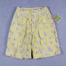 Vintage 90s Y2K Green Floral Pleated High Waisted Teens Size 8 Preppy Shorts