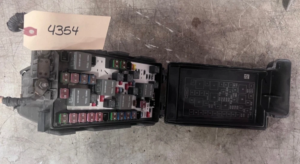 2007 ford edge cigarette lighter fuse Fuses & Fuse Boxes for 2007 Ford Edge for sale