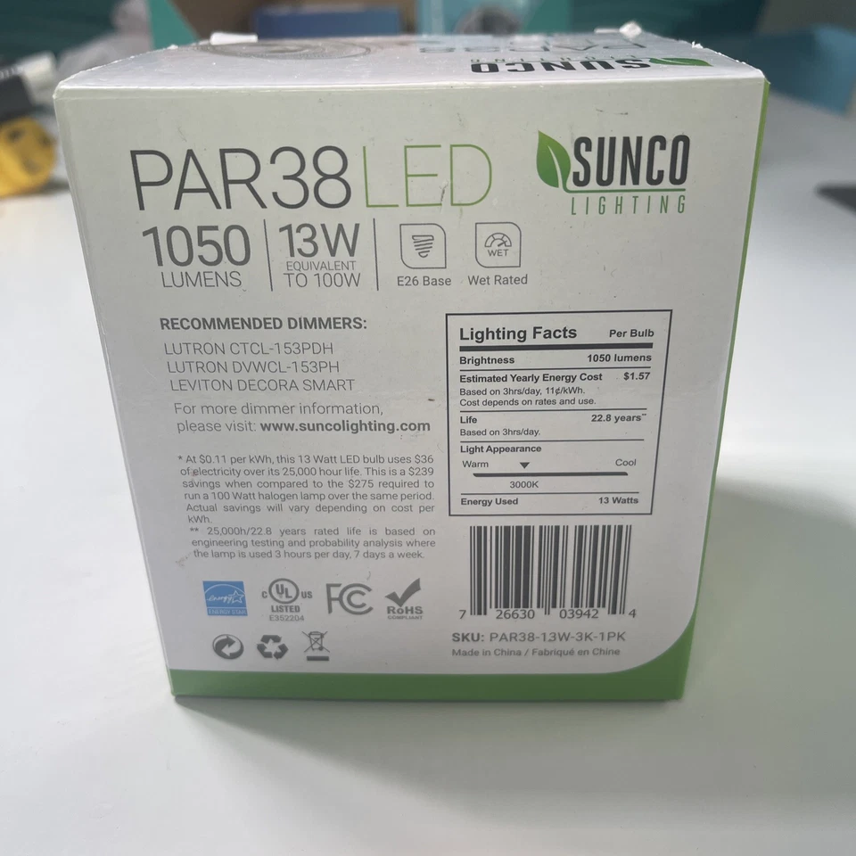 Sunco Lighting 1 Pack PAR38 Flood LED Bulb 13W (100W) 1050 LM 3000k Warm White - Image 3 of 4