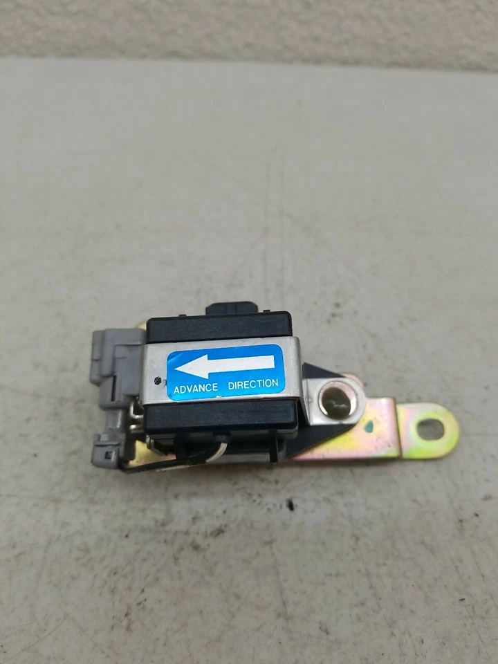 96 97 98 99 00 01 02 Nissan Pathfinder Decelleration/Speed Sensor Module 47930-1 - Image 2 of 4