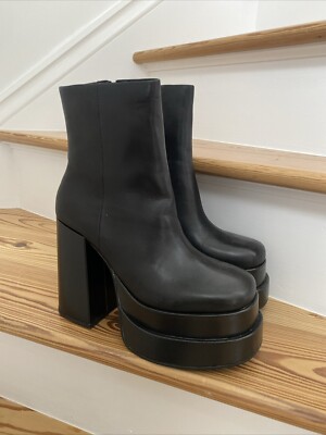 Cobra Platform Steve Maddens Steve Madden Cobra Platform Heeled