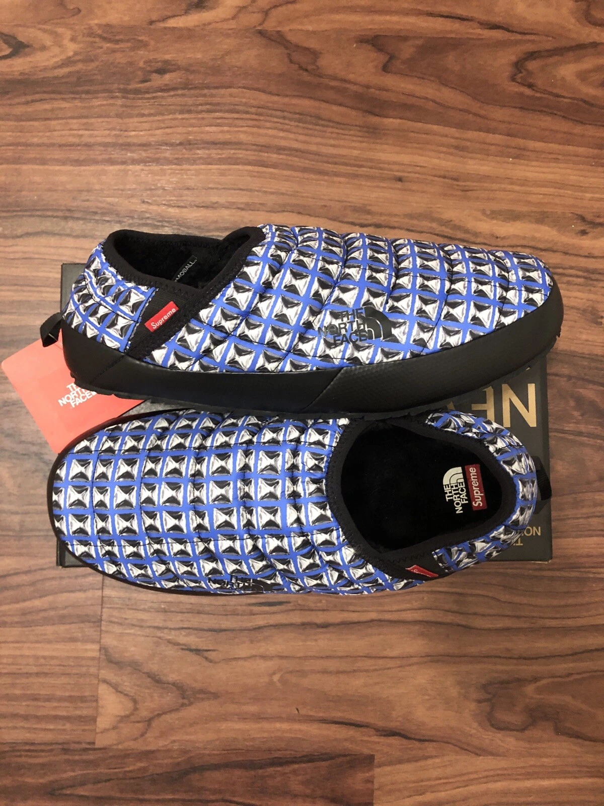 The North Face x Supreme Thermoball Traction Mule homme 10 clouté royal 2021 neuf