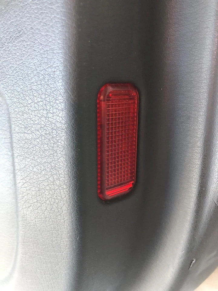 AUDI A6 AVANT QUATTRO 2006 panel de puerta interior lado del pasajero puerta delantera derecha OEM Foto 3 de 4