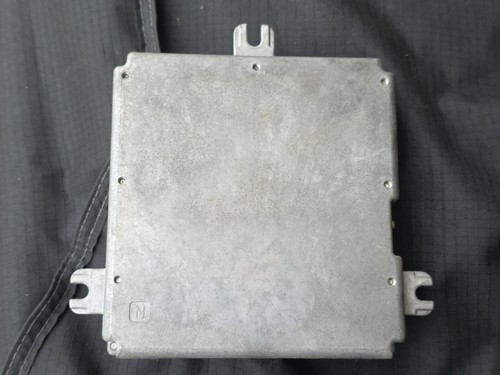 05-06 ACURA RSX BASE 5 SPEED ECU 37820-PND-A13 ENGINE COMPUTER ECM K20A3 - Picture 3 of 4