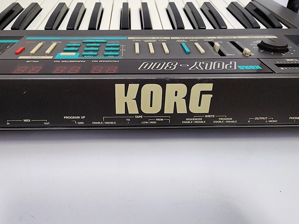 KORG POLY-800 Programmable Polyphonic Synthesizer Keyboard Music Instruments - Image 4 of 4