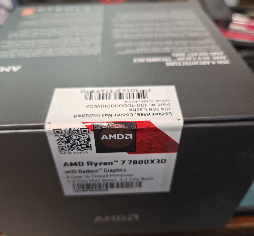 AMD Ryzen 7 7800X3D Processor (5 GHz, 8 Cores, Socket AM5) Boxed