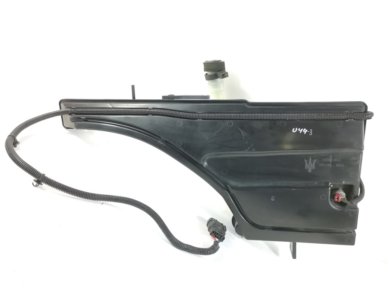 MASERATI LEVANTE S 2017  Windshield Washer Fluid Reservoir Tank 670034637 OEM