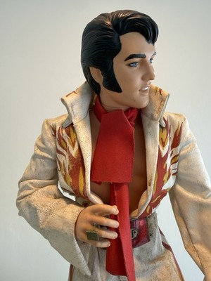 Vintage 1984 Elvis Presley Burning Love 21” World Doll Collection