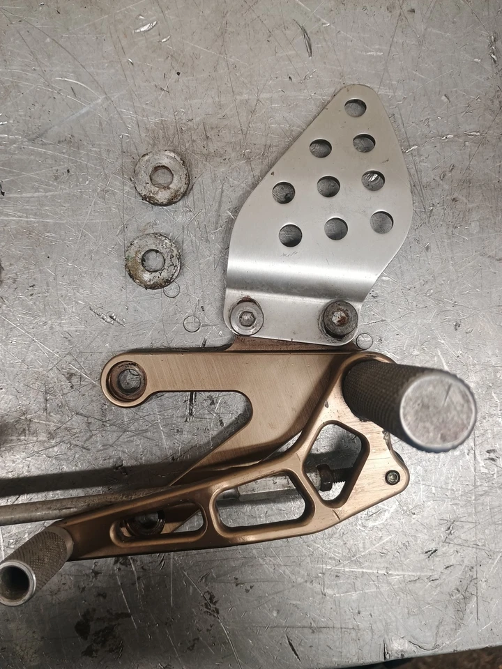 Kawasaki ZX9R / ZX9 R 1998 - Race Rearsets - Footrests - Pair - Image 3 of 4