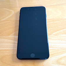 Apple iPhone 7 Plus Smartphone in Schwarz, klassisch im Candy-Bar-Design
