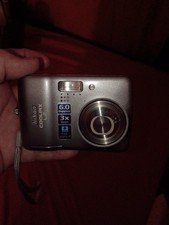Nikon COOLPIX L2 6.0MP Digital Camera Grey TESTED
