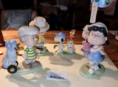 Lenox Peanuts 5-teiliges Golf-Set Porzellan handbemalt und neu im Originalkarton