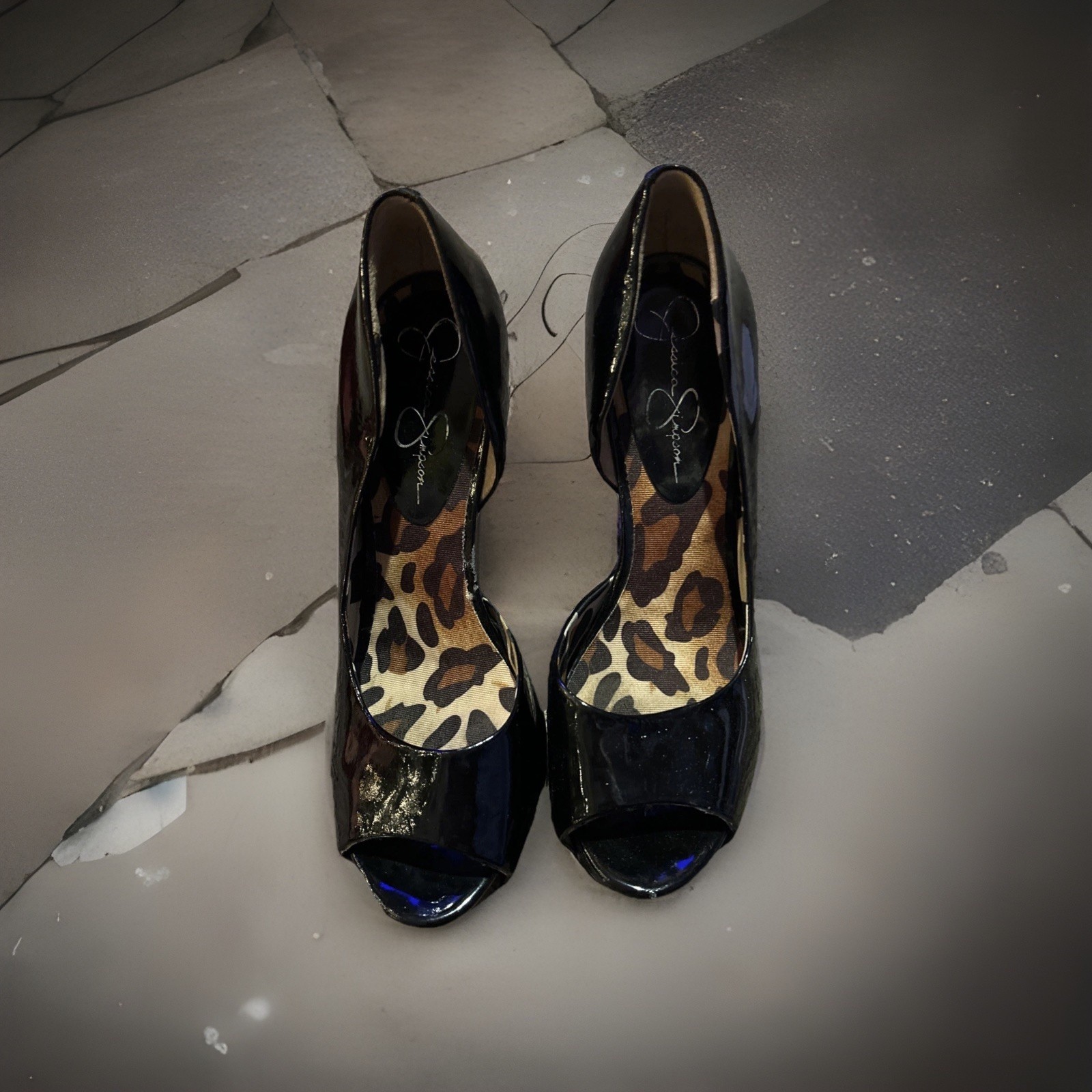 Jessica Simpson Black Peep Toe Size 8.5