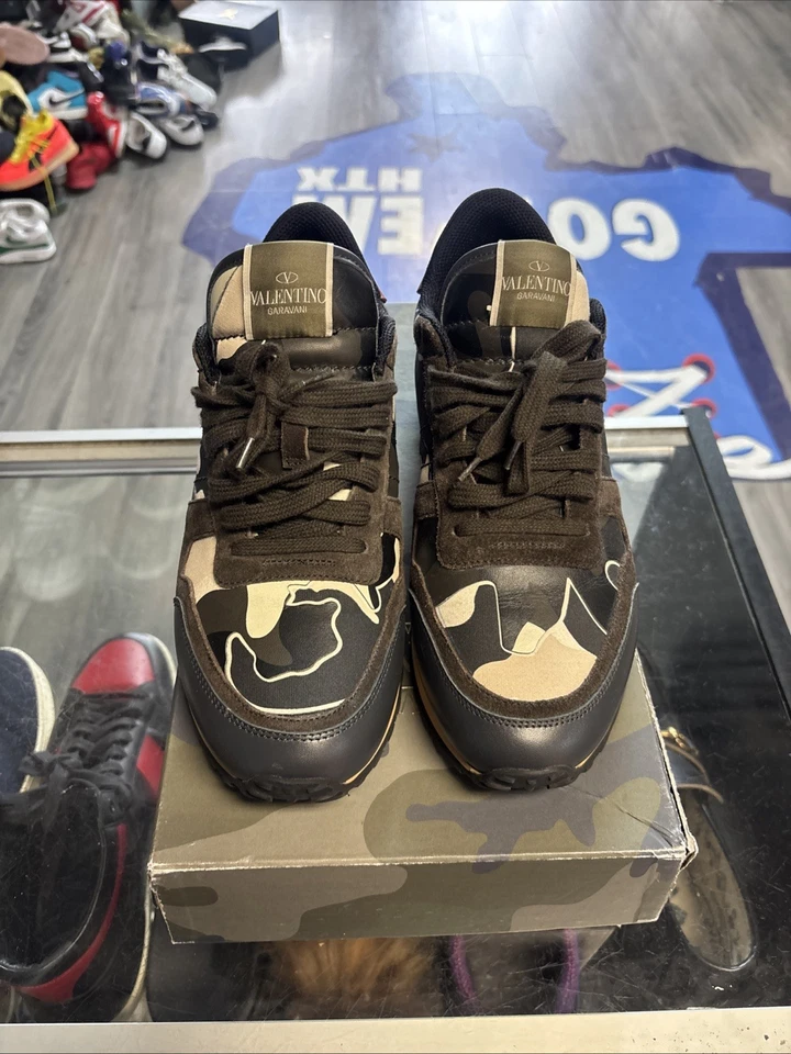 Size 41 - Valentino Rockrunner Camo - Image 2 of 4