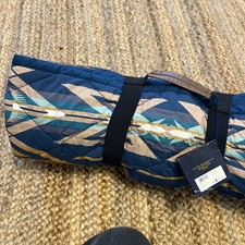 Pendleton Woolen Mills Packable Throw 50  X70 NEW