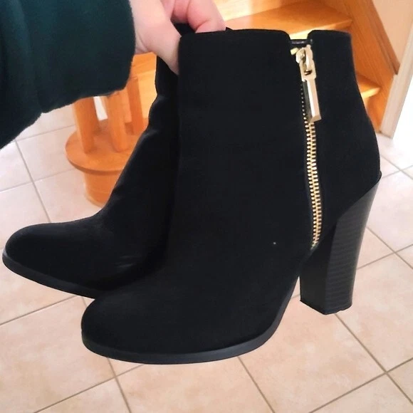 Call It Spring Vegan Suede Gold Zipper Black Bootie Chunky Heel Ankle Boots 6.5 - Image 4 of 4