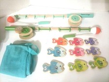 Melissa And Doug Fishing Pole Magnetic Fish Game Toy Missing Spinner and 1 Fish