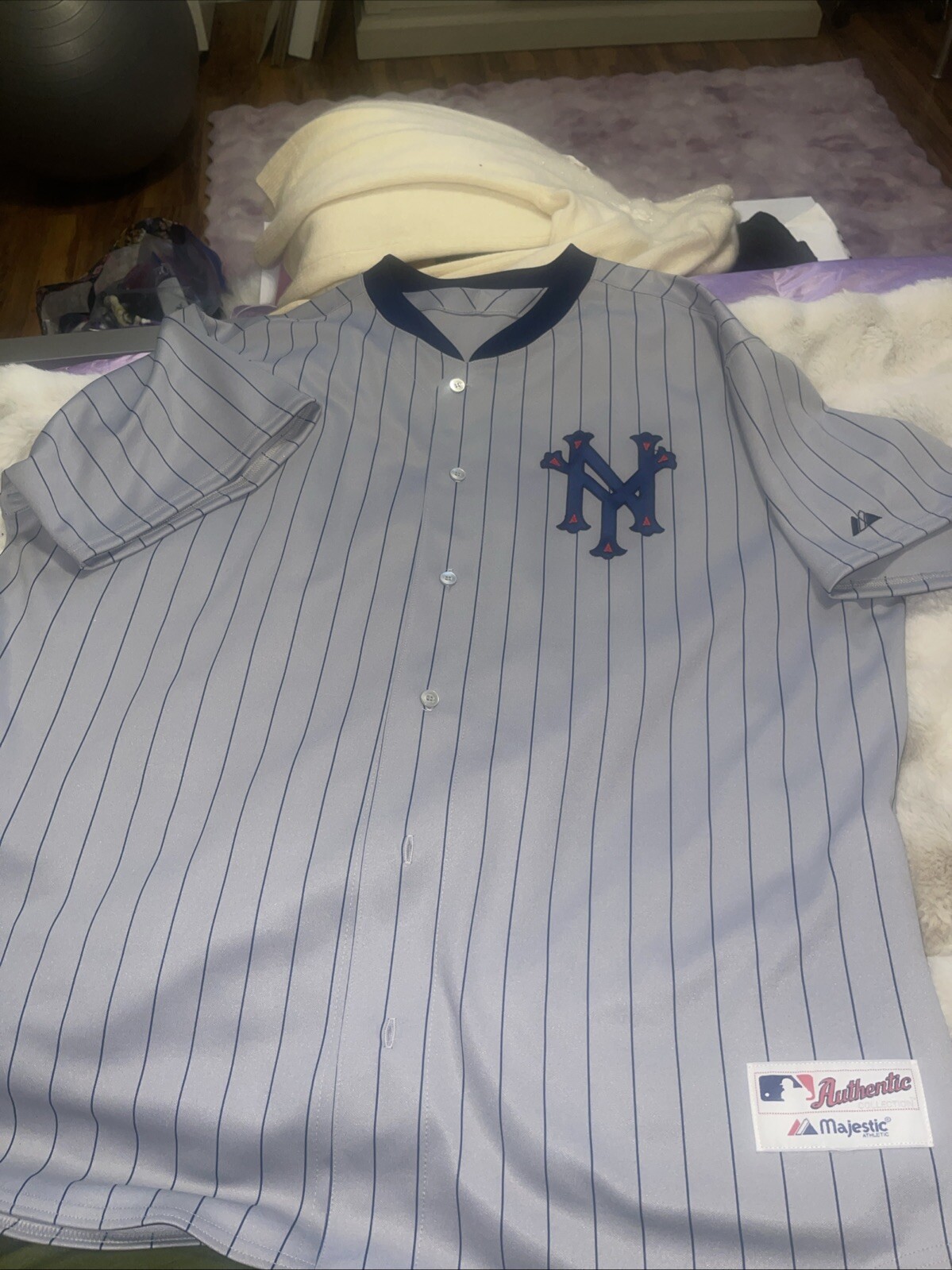 Picture 1 of 5