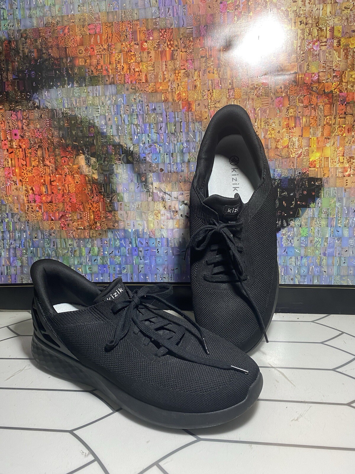 SAOLA Scarpe da ginnastica Kizik Athens da uomo taglia 14 da donna taglia 15 5 nere oscuranti slip on