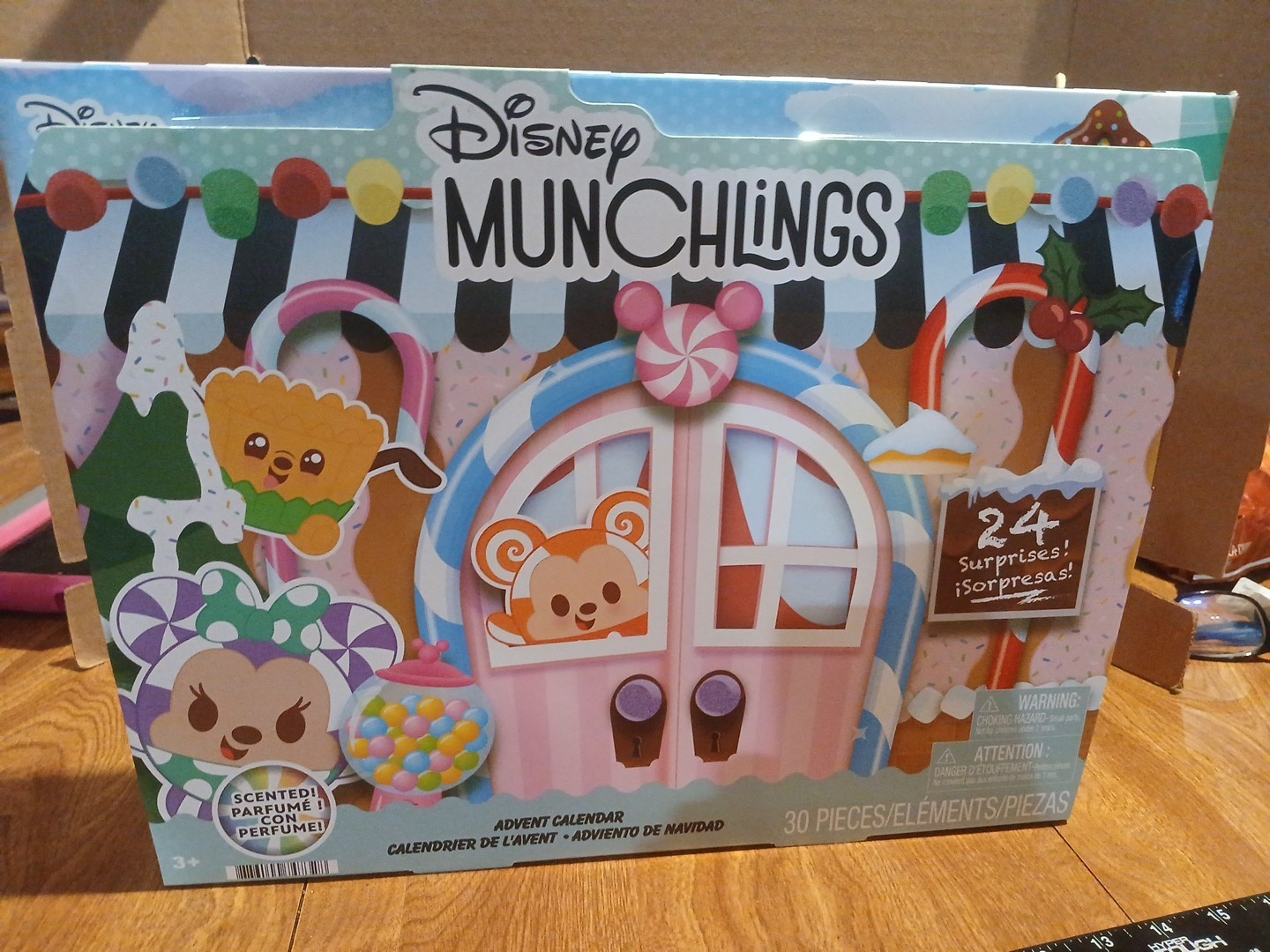 Disney Munchlings Advent Calendar 24 Surprises New  Scented Color Reveal