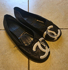 CHANEL Black Leather Quilted CC Logo Ballet Flats Women’s EU 41 Round Toe