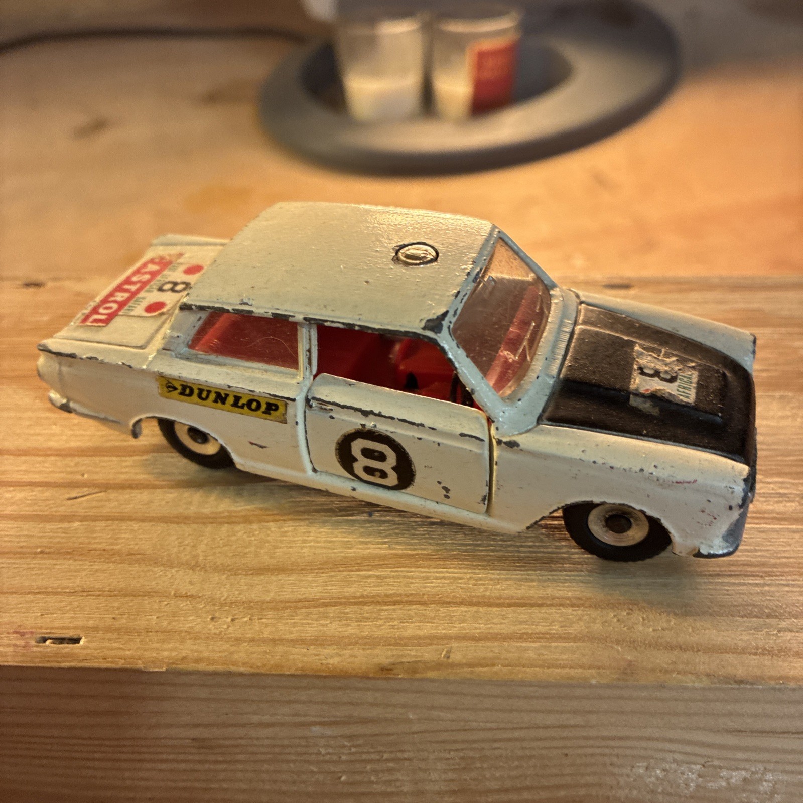 Dinky 212, Ford Cortina Rally - Free Price Guide & Review