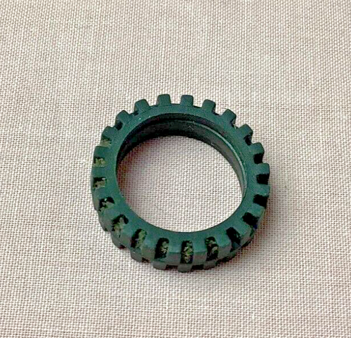 LEGO Parte Nº 61254: Banda de rodadura desplazada de neumáticos negros - Banda centro redondo - Imagen 4 de 6