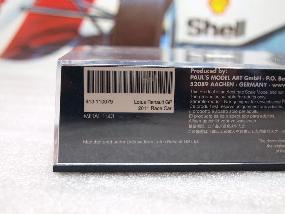 MINICHAMPS /F1 - 2011 LOTUS RENAULT R31 #9 - N HEIDFELD - 1/43 SCALE MODEL CAR - Image 4 of 4