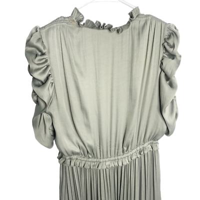 H&M maxi dress satin sage green size XS NWT party ruffle v-neck Pretty Flirty | eBay H&M maxi dress satin sage green size XS NWT party ruffle v-neck Pretty Flirty | eBay