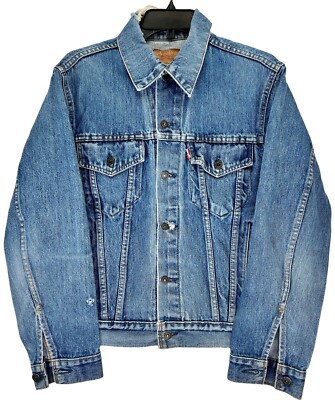 Vintage 80s Levis Jean Jacket 70506-0216 Size 40 CANADA Blue Denim