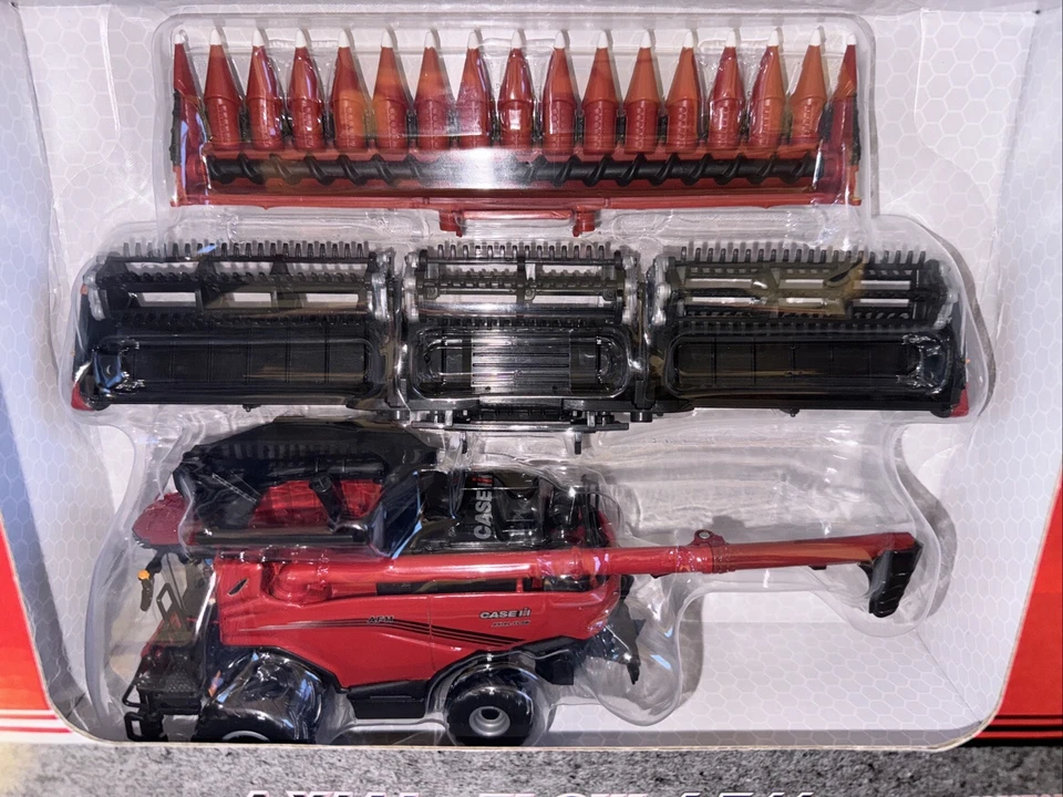 1/64 Scale Case IH Axial-Flow AF11 Combine Front Duals ERTL Prestige Die-cast - Image 2 of 4