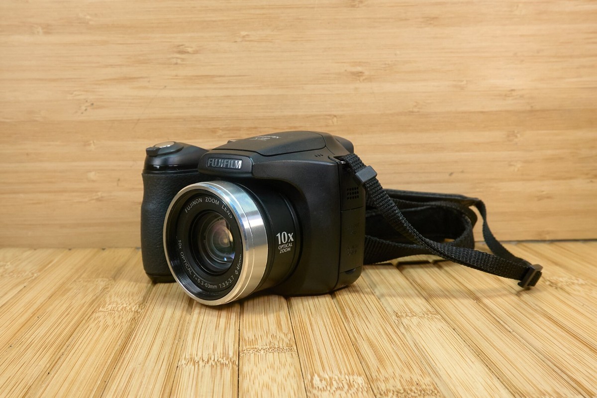 Digital Camera Canon Fujifilm FinePix S5700 Digital Compact U2013